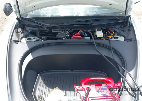 2025 Tesla Model 3 Long Range Rear-Wheel Drive из США, поврежденный, VIN 5YJ3E1EA7SF976853